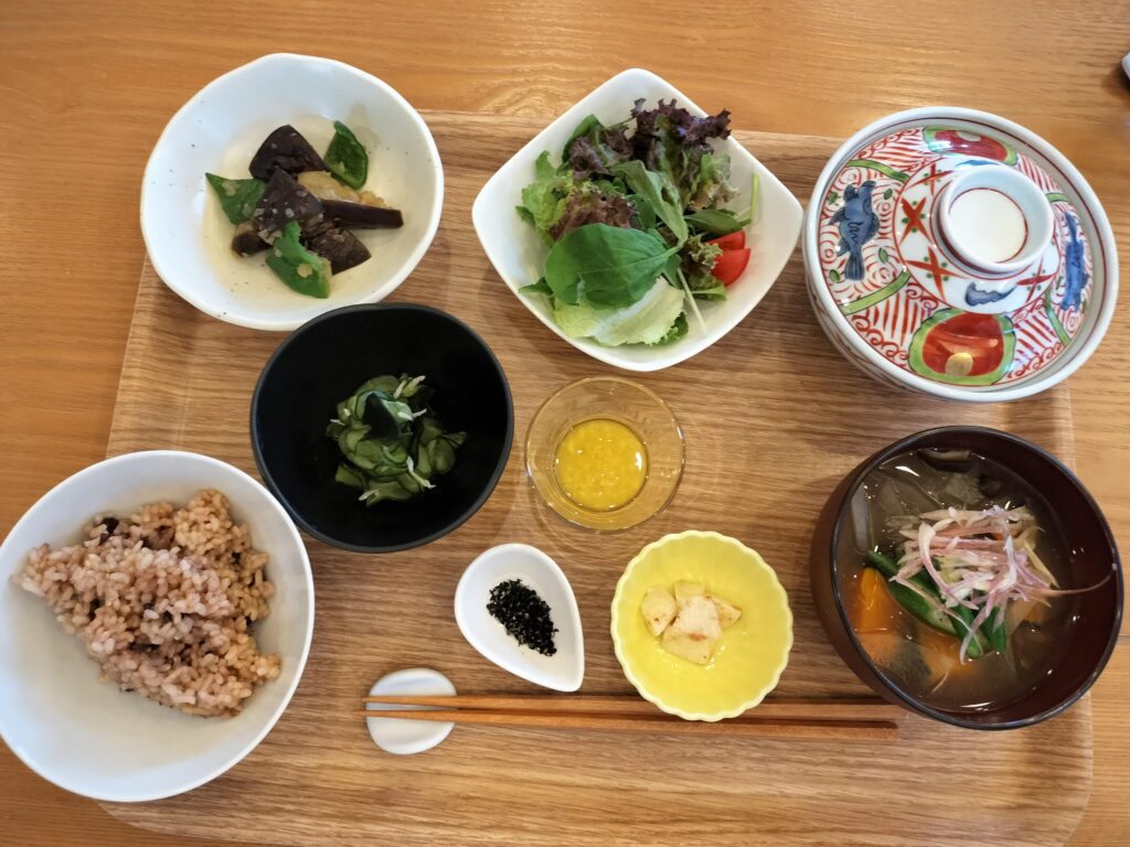 Healthy Japanese vegetarian meal