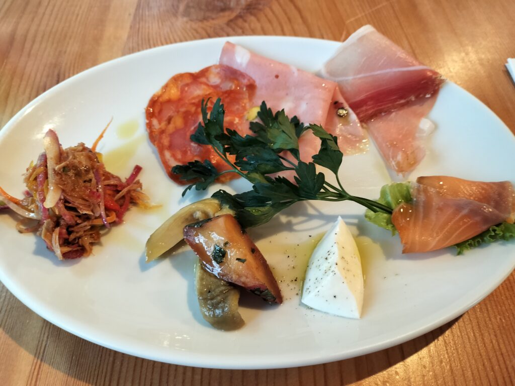 Appetizer plate for Italian weekday lunch set menu in Koto-ku Japan